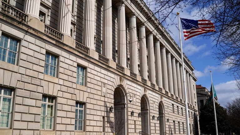 米内国歳入庁（ＩＲＳ）の建物/Kent Nishimura/Reuters