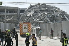 ミャンマー地震で隣国タイの建物崩壊　１人死亡、５０人負傷