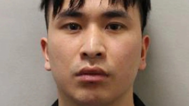 ロンドン警視庁が公表したゾウ被告の写真/Metropolitan Police/AP