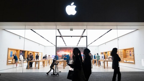 ｉＰｈｏｎｅの価格、「米国製」なら５０万円に高騰か　トランプ関税の影響
