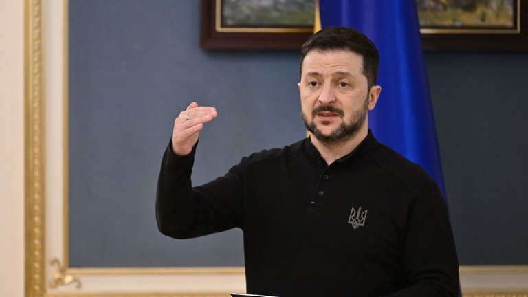 記者会見するウクライナのゼレンスキー大統領/Genya Savilov/AFP/Getty Images