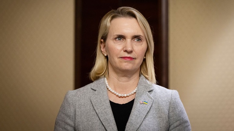 辞任した米国のブリンク駐ウクライナ大使＝２０２４年、ウクライナ首都キーウ/Serhiy Morgunov/Global Images Ukraine via Getty Images