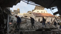 イスラエル、ガザ市で完全に機能していた最後の病院を攻撃　緊急避難で少年患者死亡