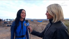 米宇宙企業ブルーオリジン、女性クルーのみのロケット打ち上げ　ケイティ・ペリーさんらが無重力体験