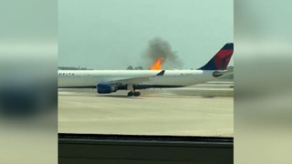 米フロリダ州の空港で、出発予定だったデルタ航空の旅客機のエンジン火災が発生した