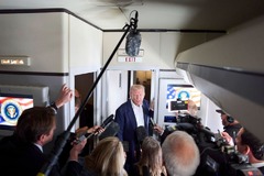 トランプ氏、ロシアとウクライナによる「ハイレベルの会談」求める　和平協定の締結に向け