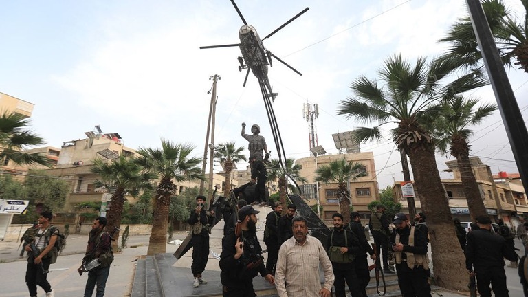 シリア首都ダマスカスに配備された治安部隊＝４月３０日/Bakr Alkasem/AFP/Getty Images