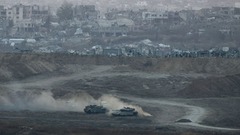 イスラエル軍、ガザでの軍事作戦拡大に向け予備役招集へ　人質解放進まないなか