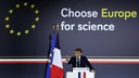 ＥＵ、科学者誘致に８００億円拠出　米の科学政策を批判