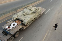 印パ衝突、高まる危険度　専門家が全面戦争突入に警鐘