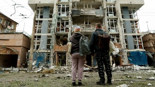 ロシアによる民間人への空爆テロ、専門家は「勝利を装うため」
