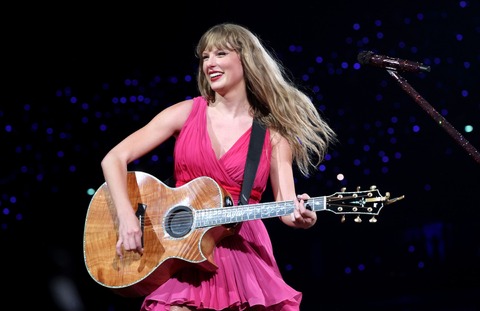 テイラー・スウィフト、全楽曲の所有権を取り戻す　「何十年もの夢の結晶」