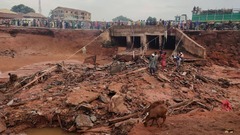 豪雨による洪水、１５１人死亡　ナイジェリア