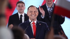 ポーランド大統領選、保守派の野党候補カロル・ナブロツキ氏が勝利