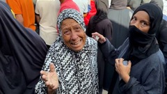 支援物資の配布拠点近くで発砲、死者３１人に　ガザ地区