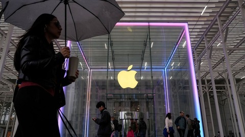 トランプ米大統領、米国企業のアップルとマテルに関税の脅し　真の狙いは？