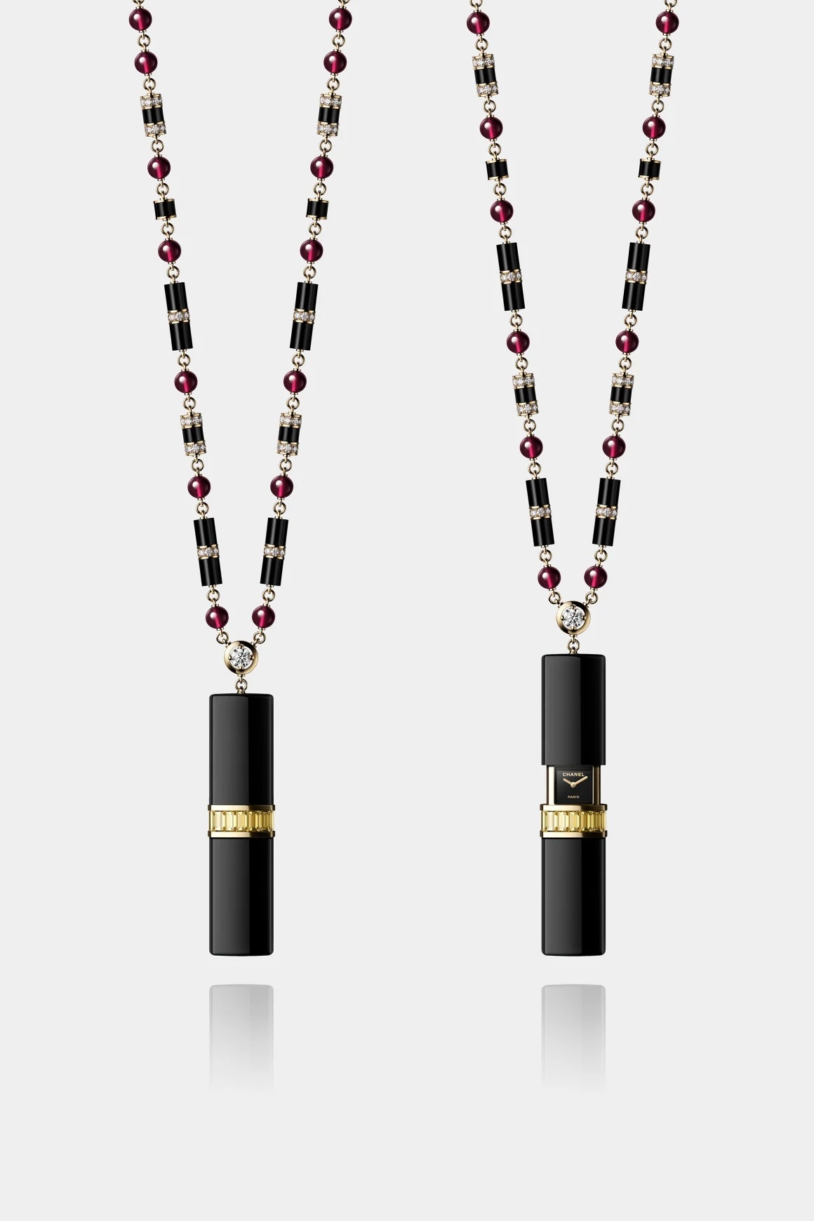 シャネルの「キス ミー」はネックレスにもリップスティックにも見えるが実は時計だ/Chanel