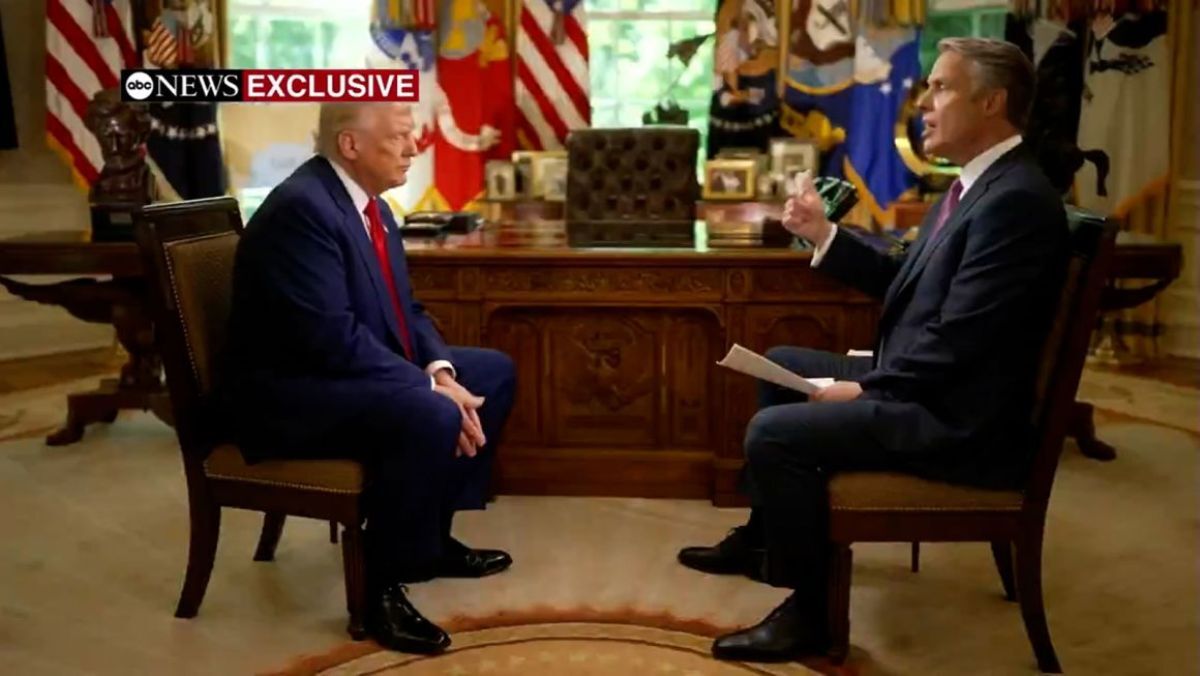 テリー・モラン記者のインタビューに応じるトランプ大統領/From ABC