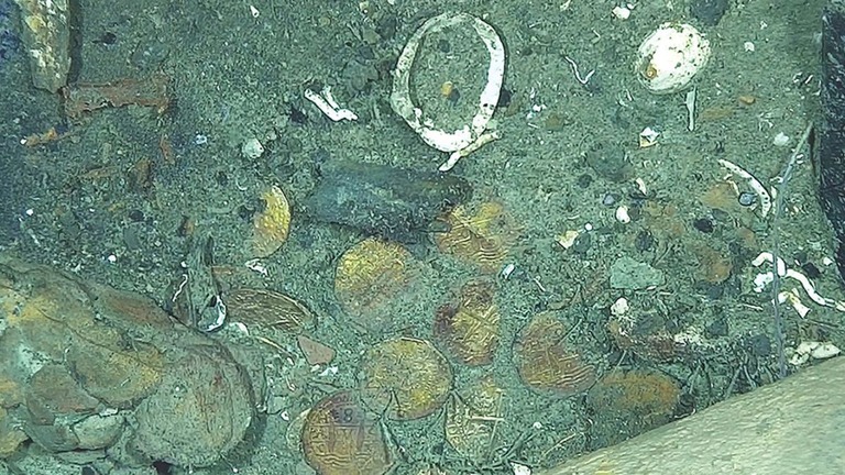 南米コロンビア沖に沈んだスペインのガレオン船に積まれていた金貨/Daniela Vargas Ariza, Antonio Jaramillo Arango, Jesús Alberto Aldana Mendoza, Carlos Del Cairo Hurtado, Juan David Sarmiento Rodriguez/ARC-DIMAR 2022