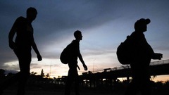 トランプ米政権、移民数十万人の滞在・就労許可取り消し　中南米４カ国の出身者対象　CNN EXCLUSIVE