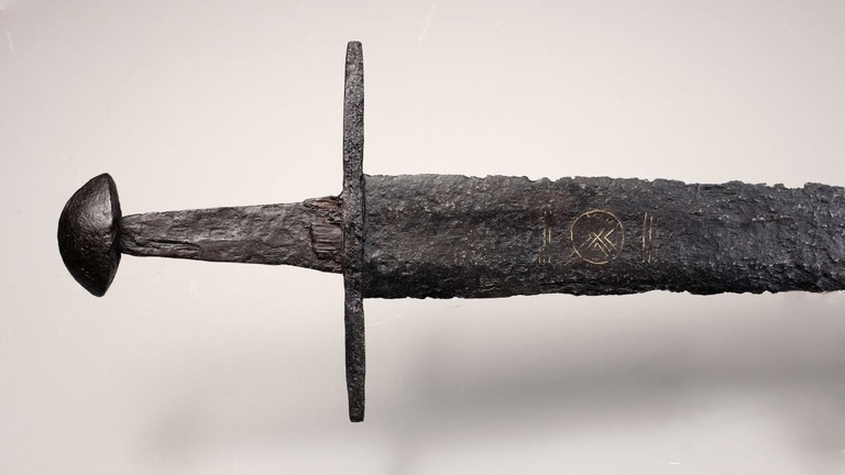 剣は良好な保存状態で発見された/Ruben de Heer/Rijksmuseum van Oudheden