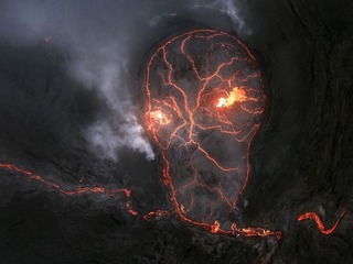 アイスランドのファグラダルスフィヤル火山の写真。２位に入賞