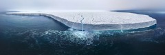 ノルウェー、スバールバル諸島のブラズベルブリーン氷河の写真。シングルス部門で３位に入賞