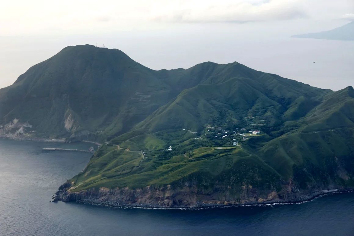 悪石島周辺では、過去３週間で１８００回以上の地震が発生した/Kyodo/Getty Images