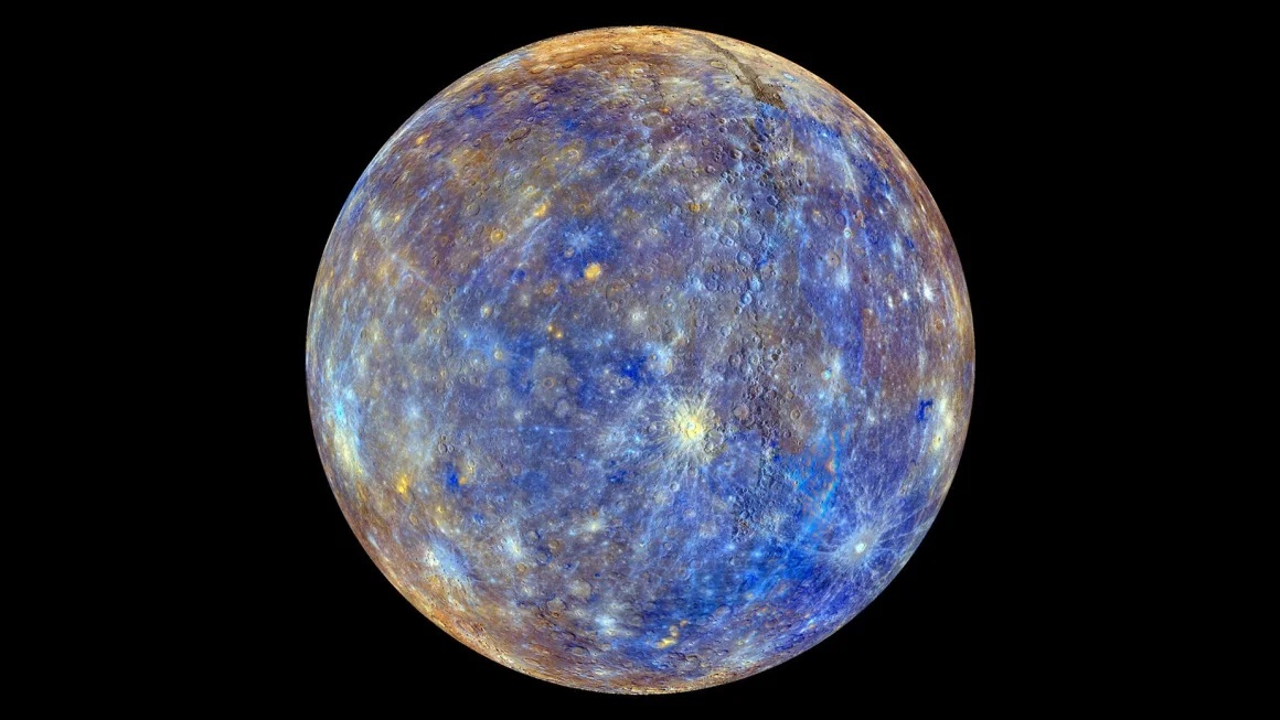 メッセンジャー探査機が撮影した画像を使用して生成された水星の様子