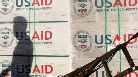 米政府、緊急援助用の食料５００トンを賞味期限切れで廃棄　負担は納税者に