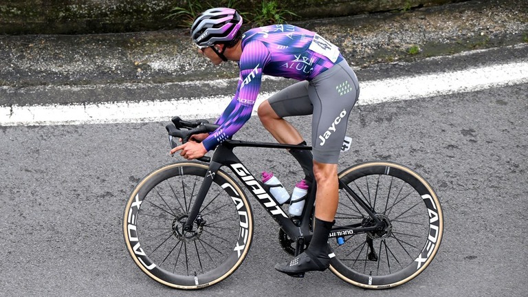 今年開催された別のレースで自転車を走らせるサムエレ・プリヴィテーラさん/Dario Belingheri/Velo/Getty Images