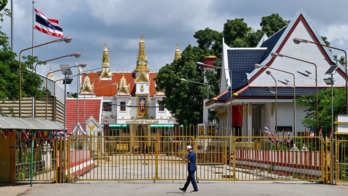 タイが戦闘機を発進、カンボジアの軍事目標攻撃　係争中の国境地帯