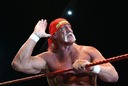 プロレスラーのハルク・ホーガンさん死去、７１歳　「黄金時代」を牽引
