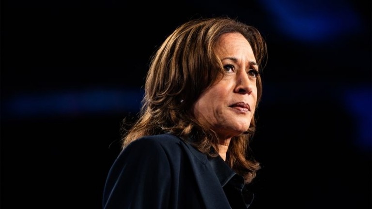 米国のカマラ・ハリス前副大統領は３０日、２０２６年に行われるカリフォルニア州知事選に出馬しないと表明した/Demetrius Freeman/The Washington Post/Getty Images via CNN Newsource