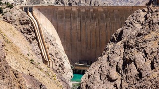 イラン首都テヘランで深刻な水不足、数週間以内に枯渇の恐れ