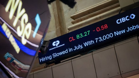 トランプ米大統領、労働統計局長を解任　雇用統計を「不正に操作」と主張