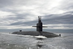 トランプ氏が戦略配置を指示、米海軍の潜水艦とは