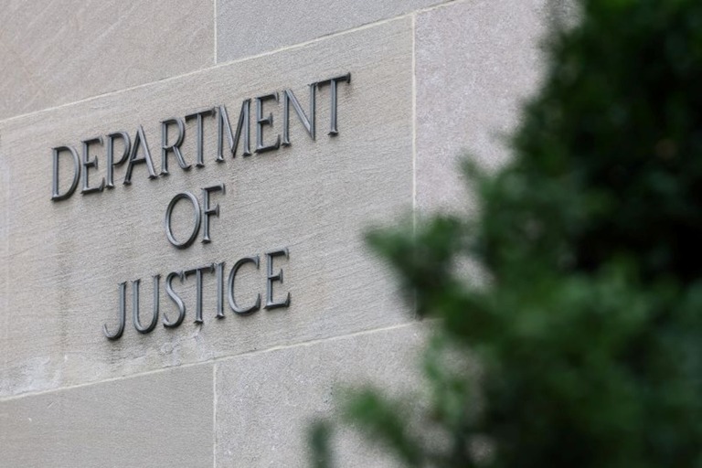 ワシントンにある米司法省の建物＝７月１８日/Michael M. Santiago/Getty Images