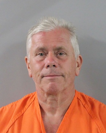 英国人観光客マーク・レイモンド・ギボン被告（６２）は逮捕され、ポーク郡の刑務所に収監された/Polk County Sheriff